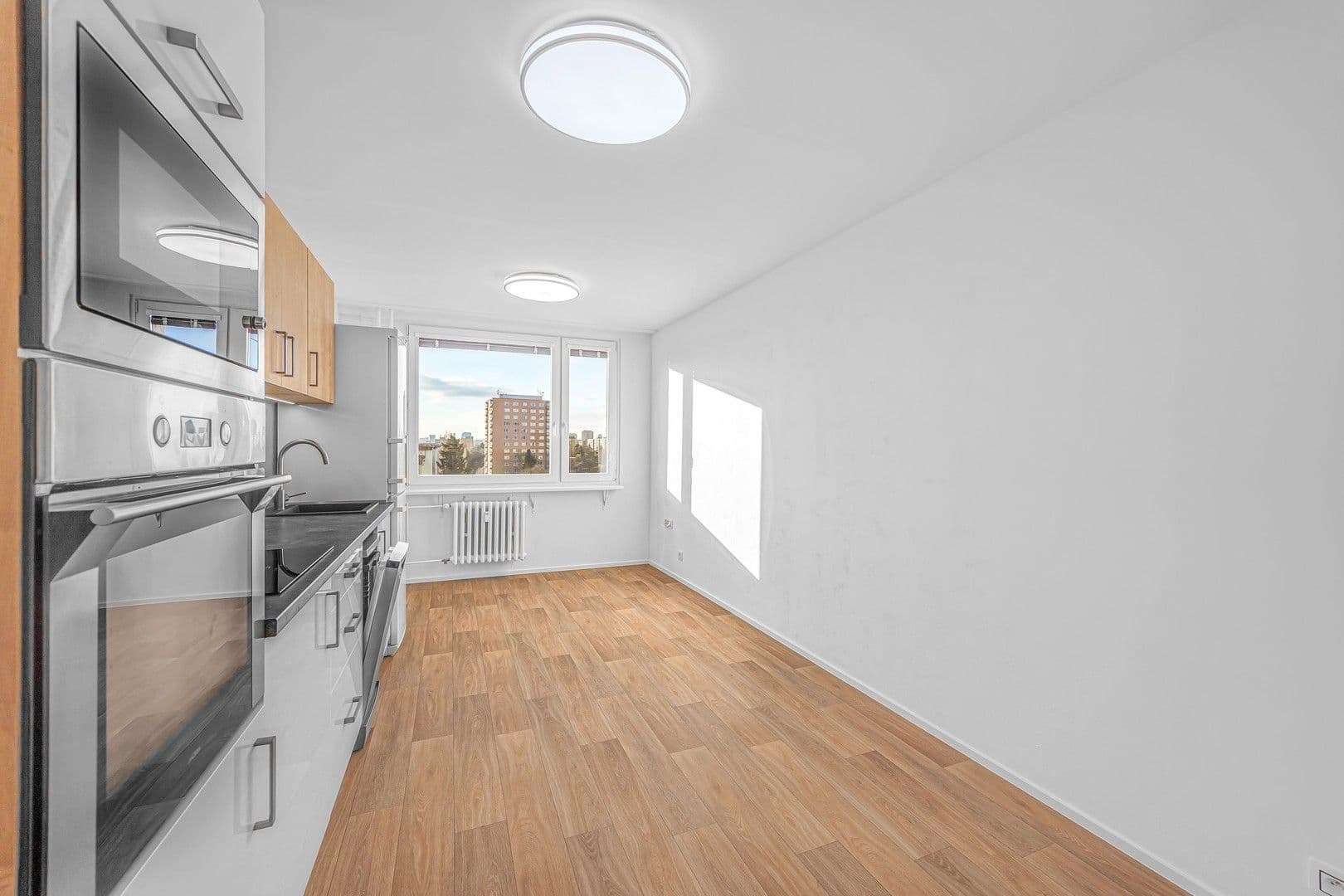 Prenájom bytu 4-izbový 69 m², Hledíková, Praha, Praha Prenájom bytu 4-izbový 69 m², Hledíková, Praha, Praha
