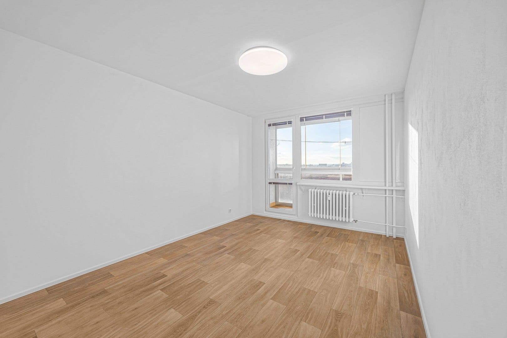 Prenájom bytu 4-izbový 69 m², Hledíková, Praha, Praha Prenájom bytu 4-izbový 69 m², Hledíková, Praha, Praha
