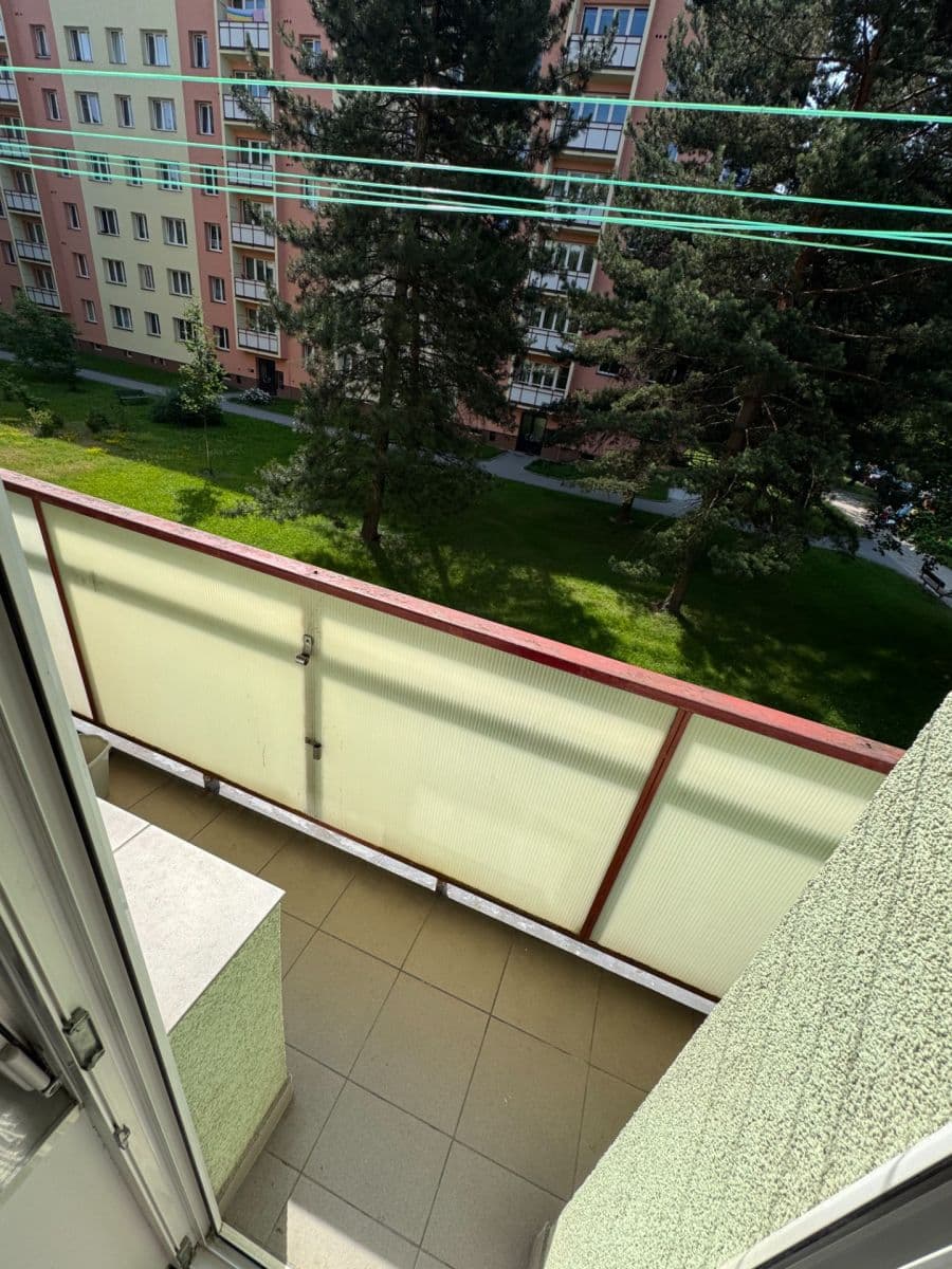Prenájom bytu 2-izbový 55 m², Dukelská, Třinec, Moravskoslezský kraj Prenájom bytu 2-izbový 55 m², Dukelská, Třinec, Moravskoslezský kraj