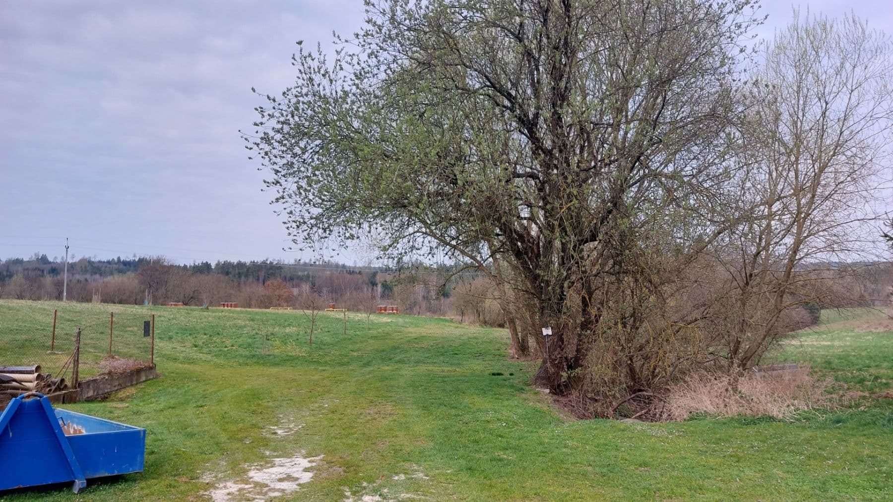 Predaj pozemku 2.723 m², Loket, Středočeský kraj Predaj pozemku 2.723 m², Loket, Středočeský kraj