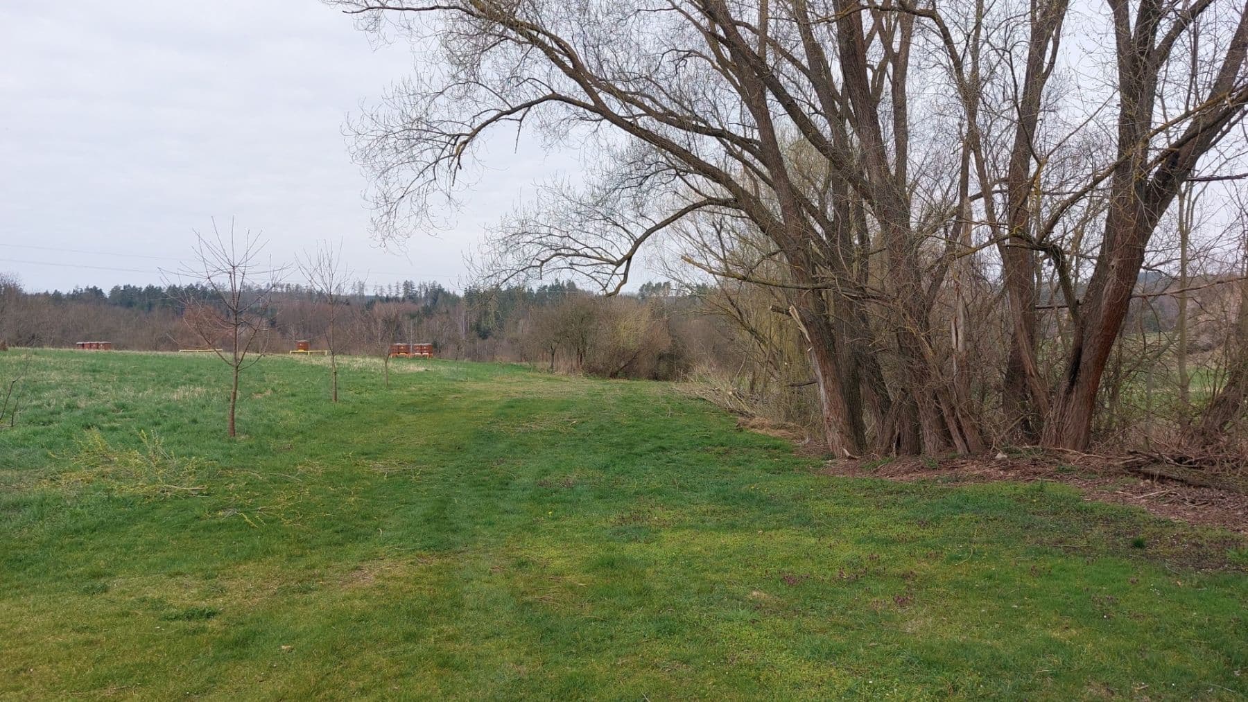 Predaj pozemku 2.723 m², Loket, Středočeský kraj Predaj pozemku 2.723 m², Loket, Středočeský kraj
