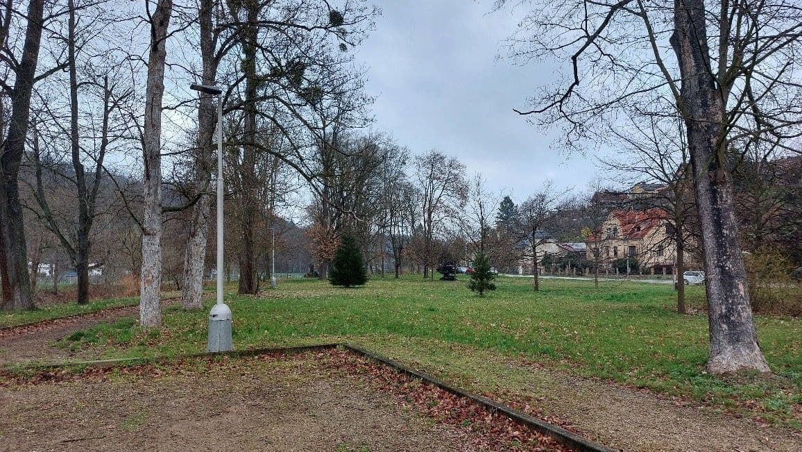 Predaj pozemku 7.743 m², Třeboňská, Hluboká nad Vltavou, Jihočeský kraj Predaj pozemku 7.743 m², Třeboňská, Hluboká nad Vltavou, Jihočeský kraj