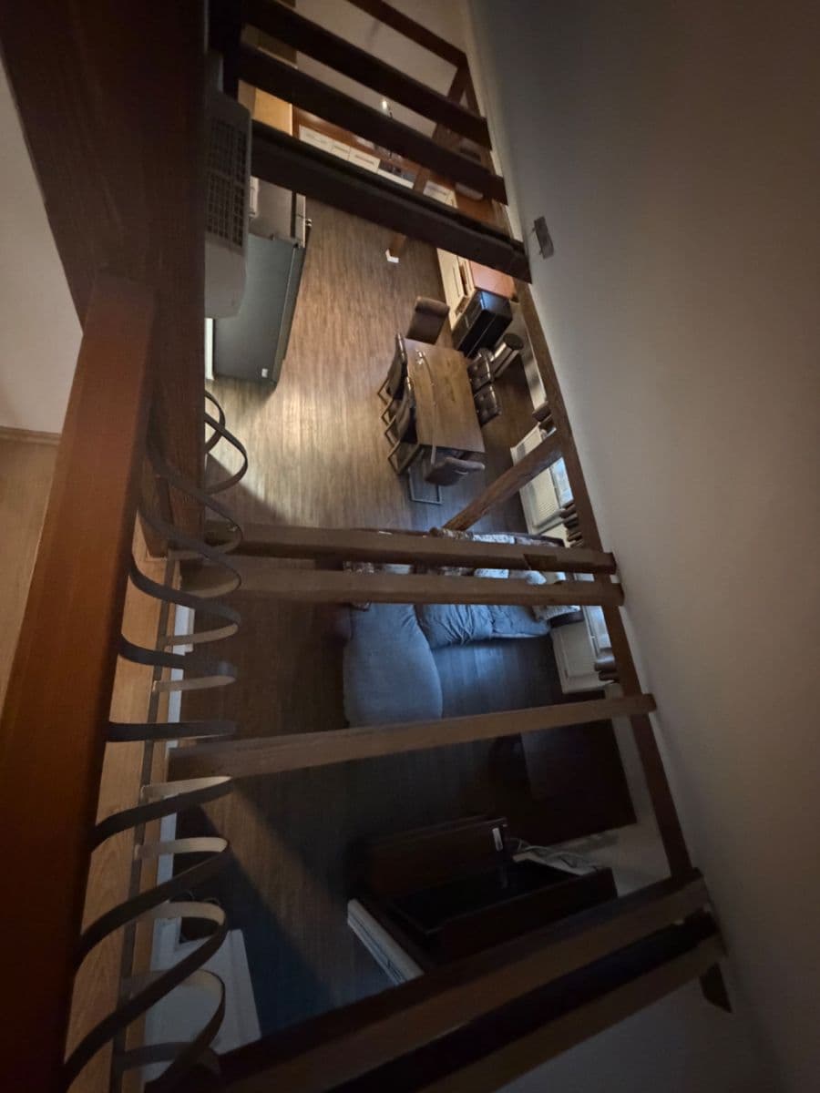 Prenájom bytu 4-izbový 146 m², Hradeckých, Praha, Praha Prenájom bytu 4-izbový 146 m², Hradeckých, Praha, Praha