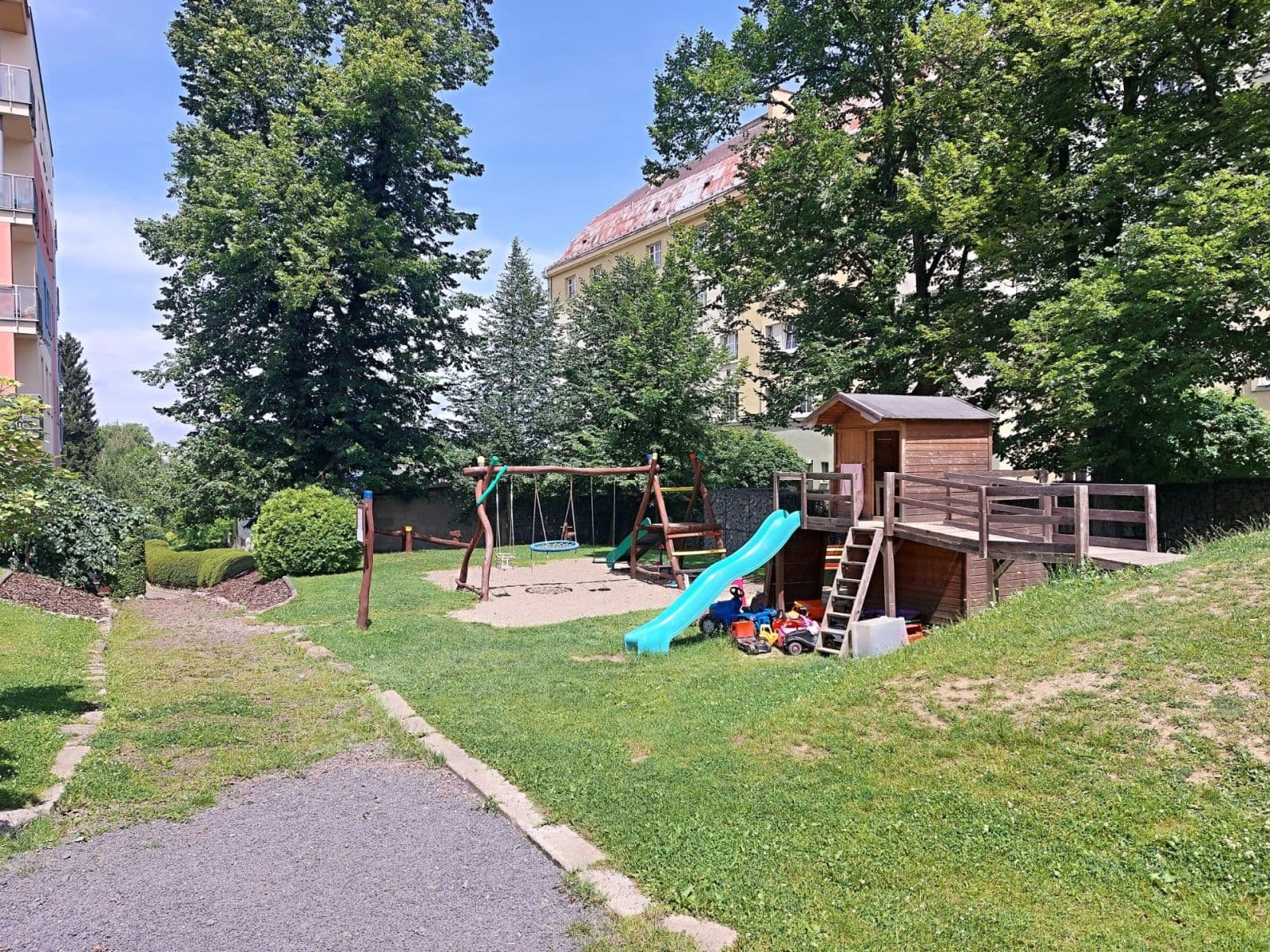 Predaj bytu 4-izbový 105 m², Americká, Liberec, Liberecký kraj Predaj bytu 4-izbový 105 m², Americká, Liberec, Liberecký kraj