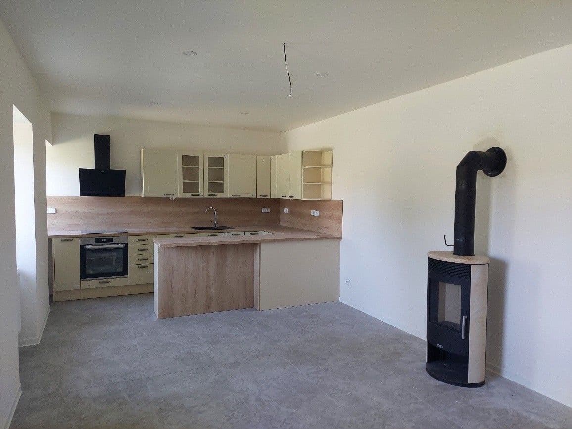 Prenájom domu 117 m², pozemok 286 m², Soběkury, Plzeňský kraj Prenájom domu 117 m², pozemok 286 m², Soběkury, Plzeňský kraj
