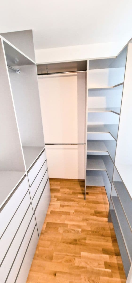 Prenájom bytu 2-izbový 75 m², Karla Engliše, Praha, Praha Prenájom bytu 2-izbový 75 m², Karla Engliše, Praha, Praha