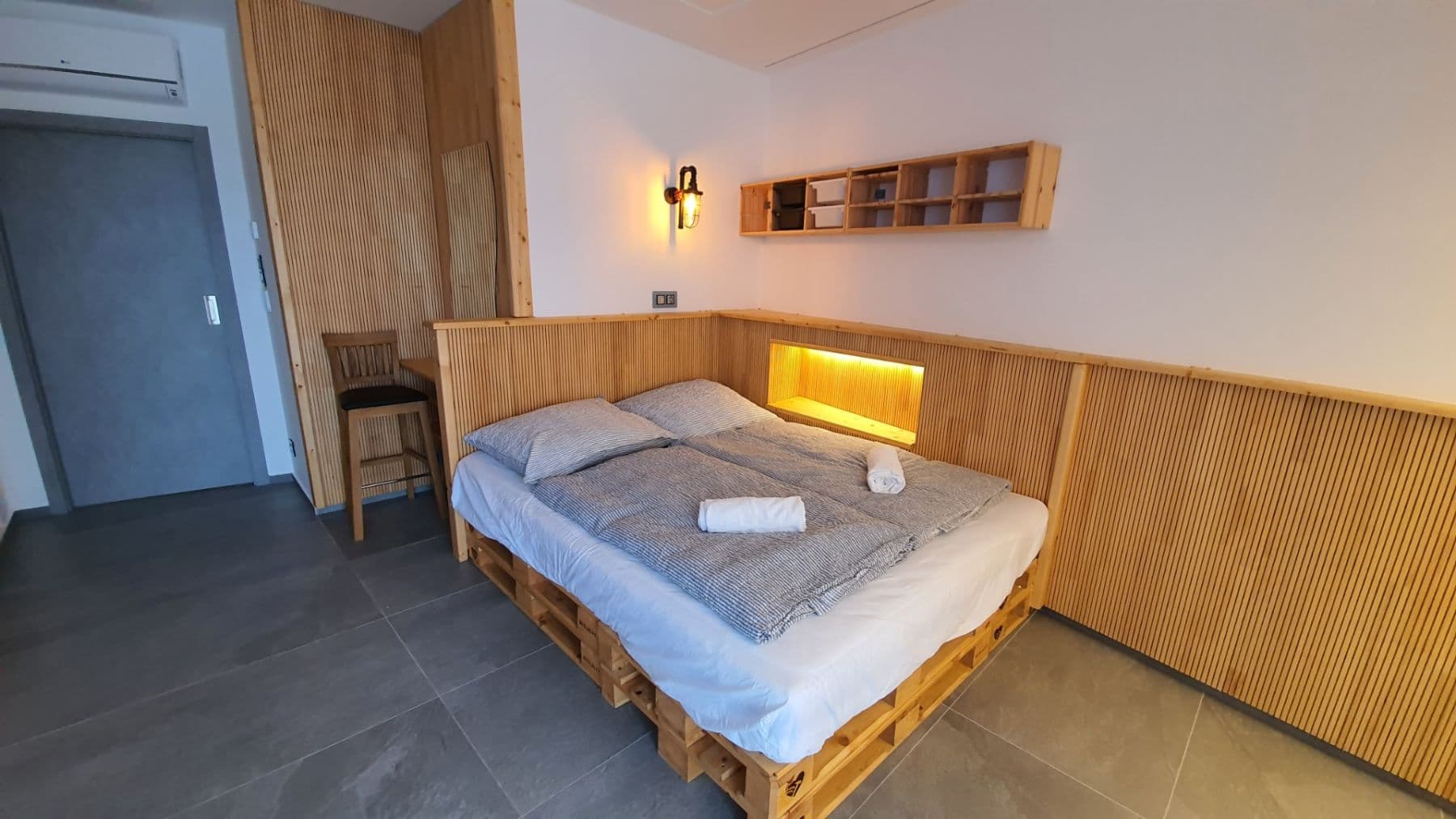 Prenájom bytu 4-izbový 370 m², Otýlie Beníškové, Plzeň, Plzeňský kraj Prenájom bytu 4-izbový 370 m², Otýlie Beníškové, Plzeň, Plzeňský kraj