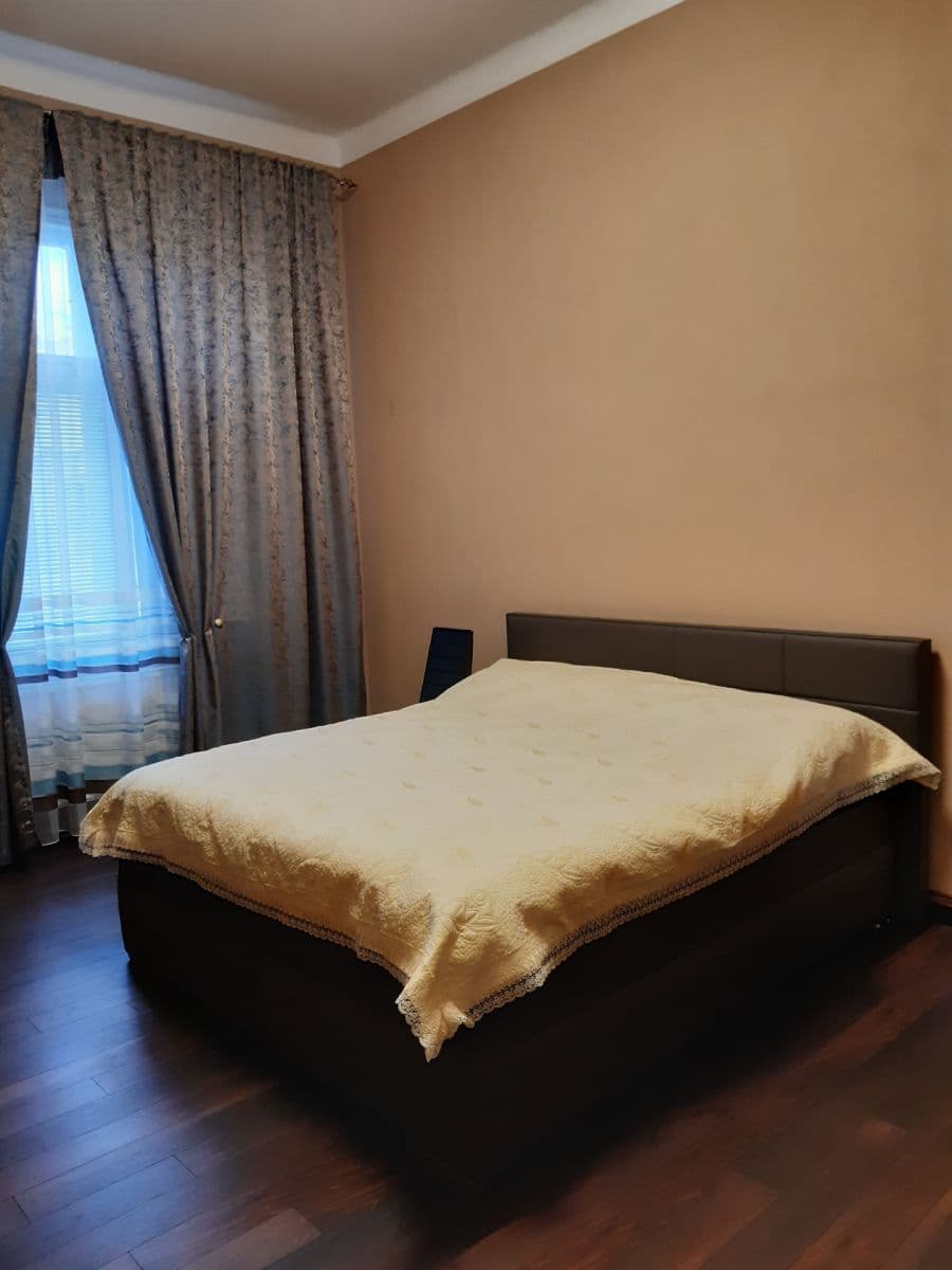 Prenájom bytu 3-izbový 84 m², Rumunská, Liberec, Liberecký kraj Prenájom bytu 3-izbový 84 m², Rumunská, Liberec, Liberecký kraj