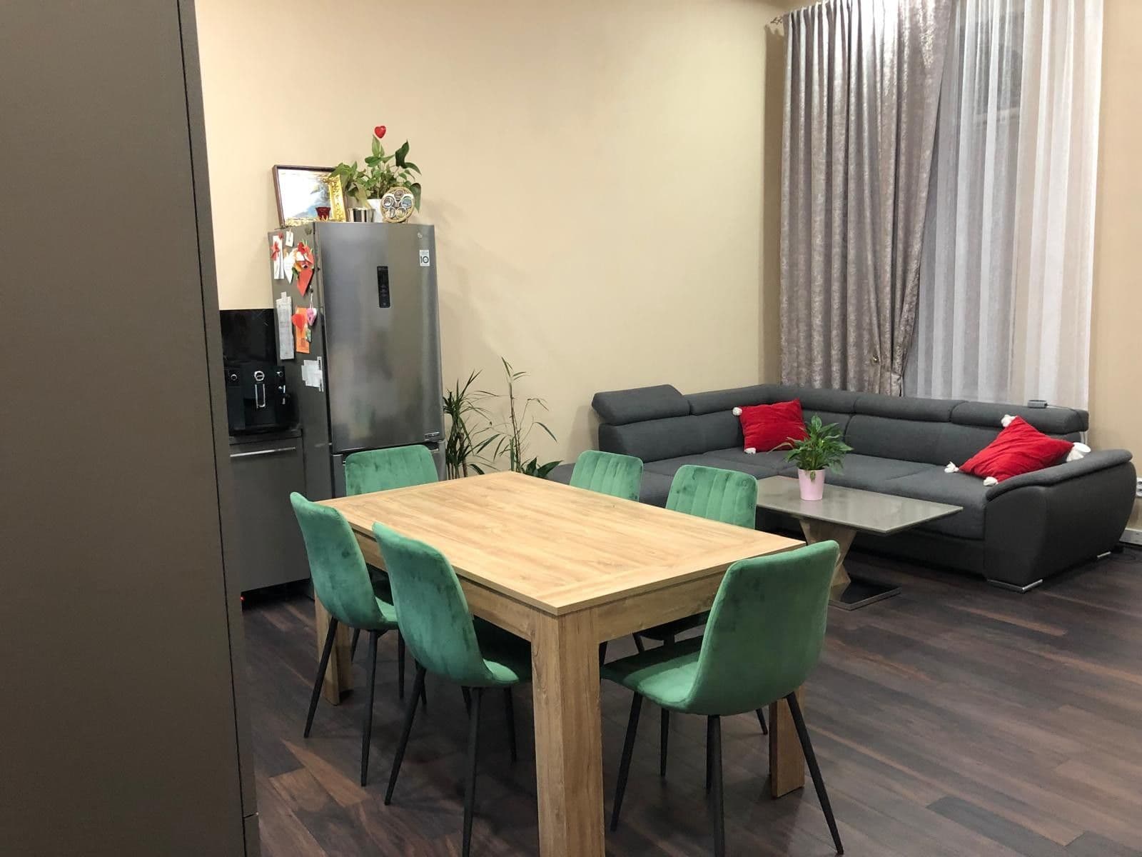 Prenájom bytu 3-izbový 84 m², Rumunská, Liberec, Liberecký kraj Prenájom bytu 3-izbový 84 m², Rumunská, Liberec, Liberecký kraj