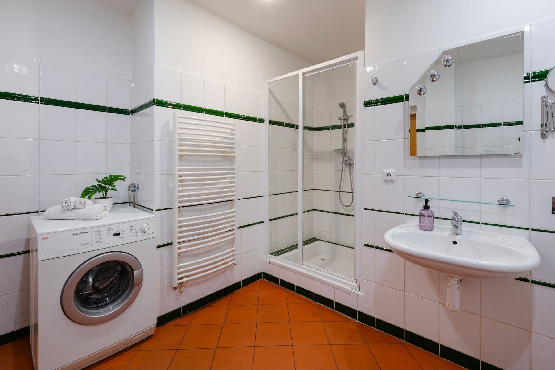 Predaj bytu 3-izbový 64 m², Husitská, Praha, Praha Predaj bytu 3-izbový 64 m², Husitská, Praha, Praha