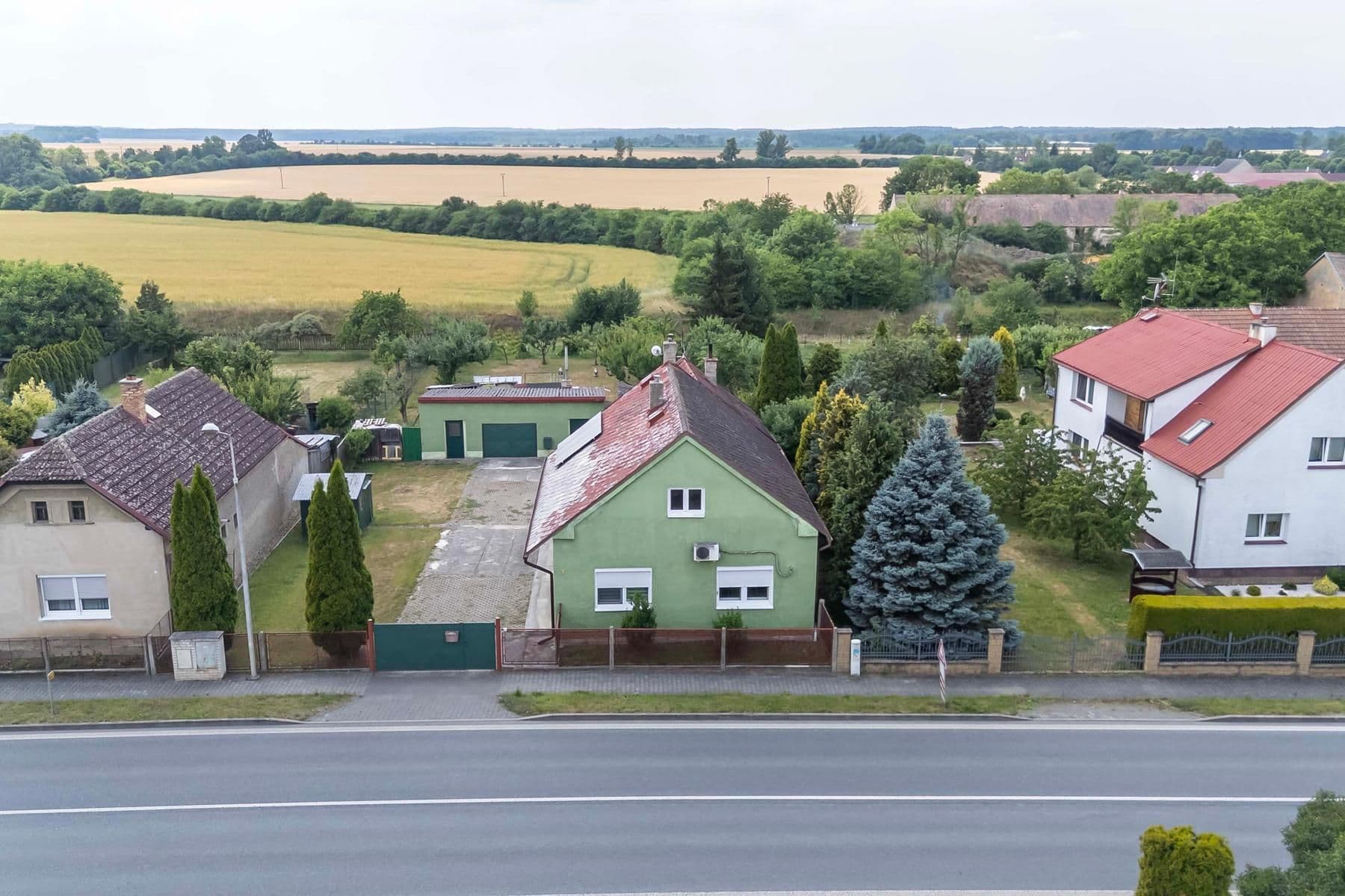 Predaj domu 175 m², pozemok 1.365 m², Smilovice, Středočeský kraj Predaj domu 175 m², pozemok 1.365 m², Smilovice, Středočeský kraj