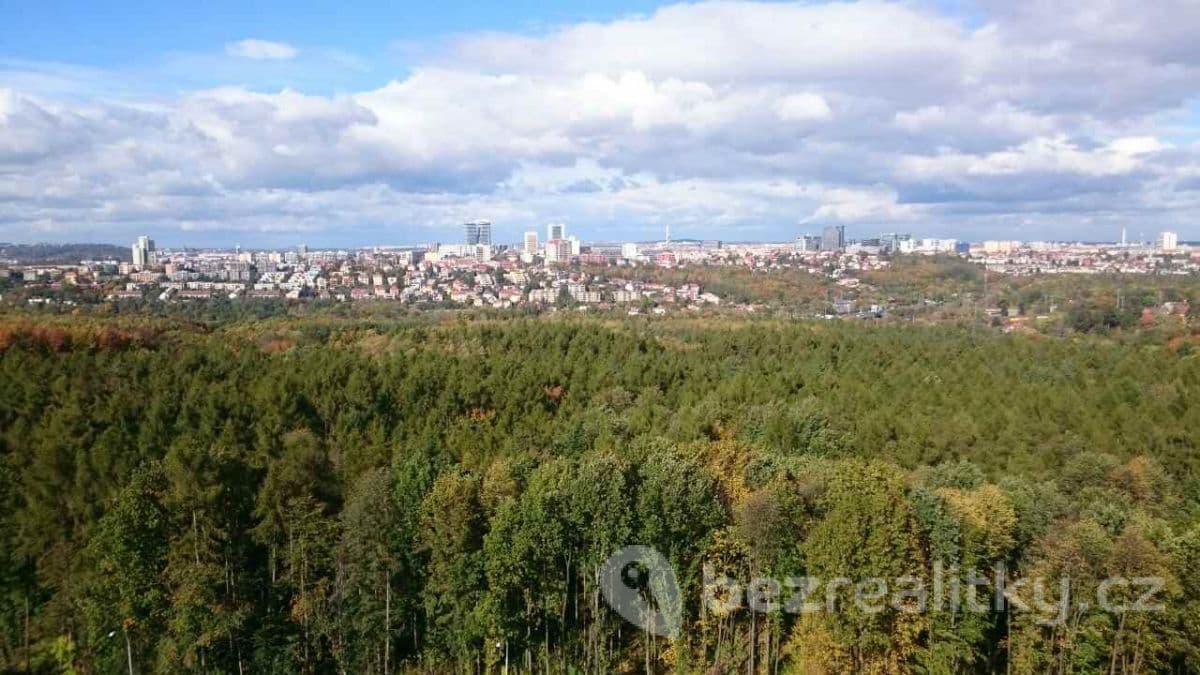 Prenájom bytu 4-izbový 19 m², Nad Lesním divadlem, Praha, Praha Prenájom bytu 4-izbový 19 m², Nad Lesním divadlem, Praha, Praha