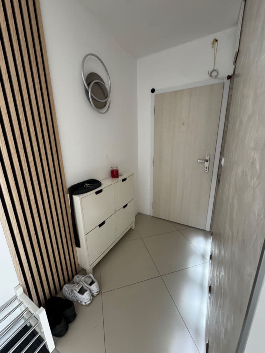 Predaj bytu 3-izbový 67 m², Leopoldova, Praha, Praha Predaj bytu 3-izbový 67 m², Leopoldova, Praha, Praha
