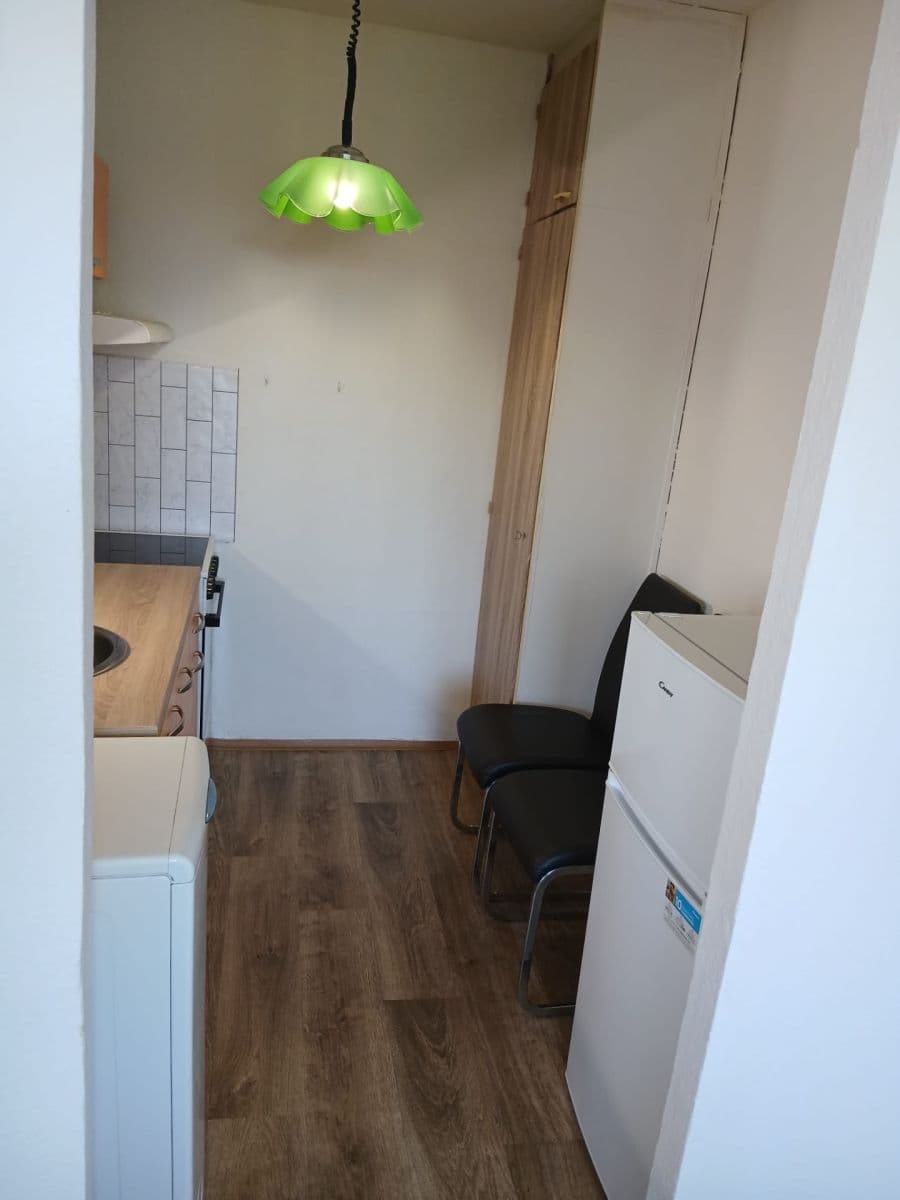 Prenájom bytu 1-izbový 34 m², Laudova, Praha, Praha Prenájom bytu 1-izbový 34 m², Laudova, Praha, Praha