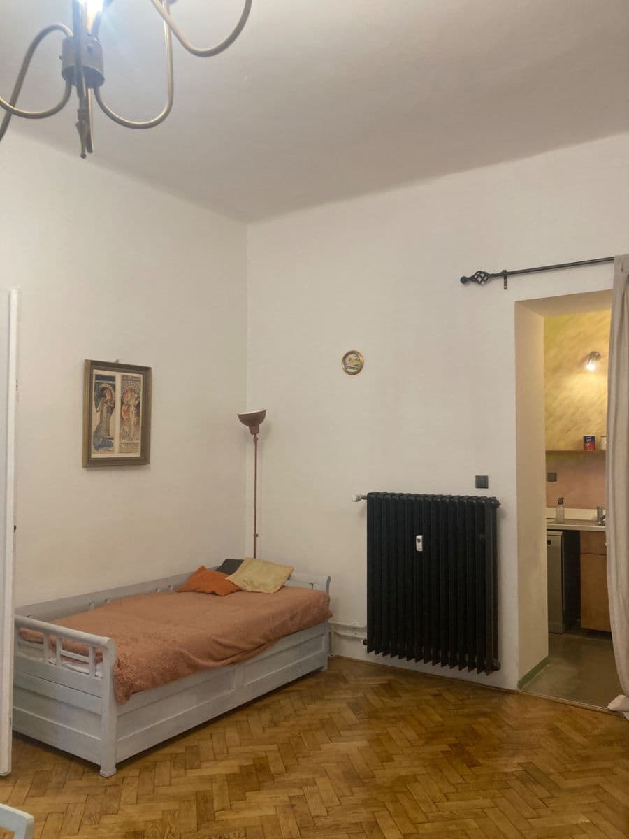 Prenájom bytu 3-izbový 73 m², Jeruzalémská, Praha, Praha Prenájom bytu 3-izbový 73 m², Jeruzalémská, Praha, Praha