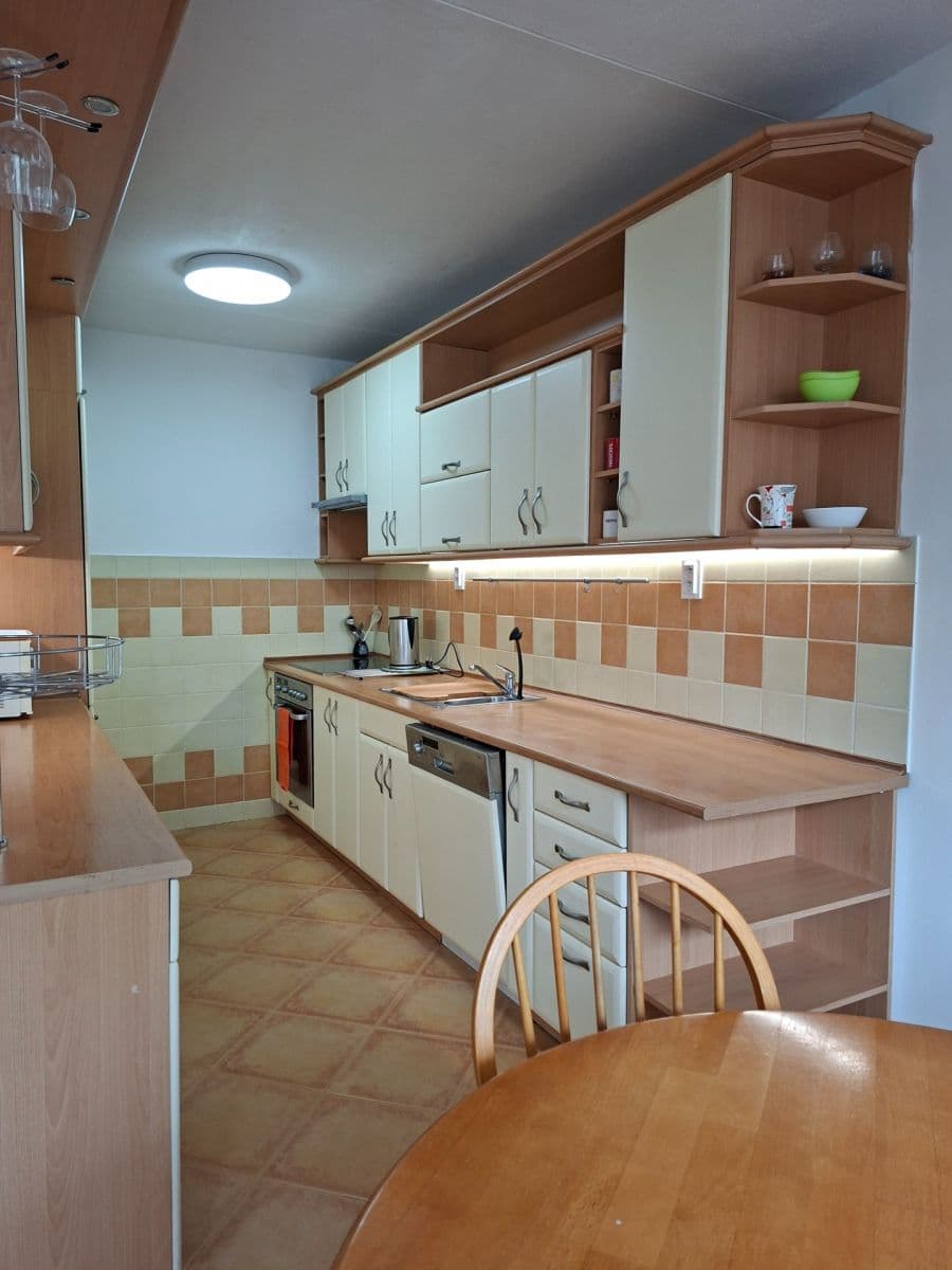 Predaj bytu 4-izbový 91 m², Bochovská, Praha, Praha Predaj bytu 4-izbový 91 m², Bochovská, Praha, Praha