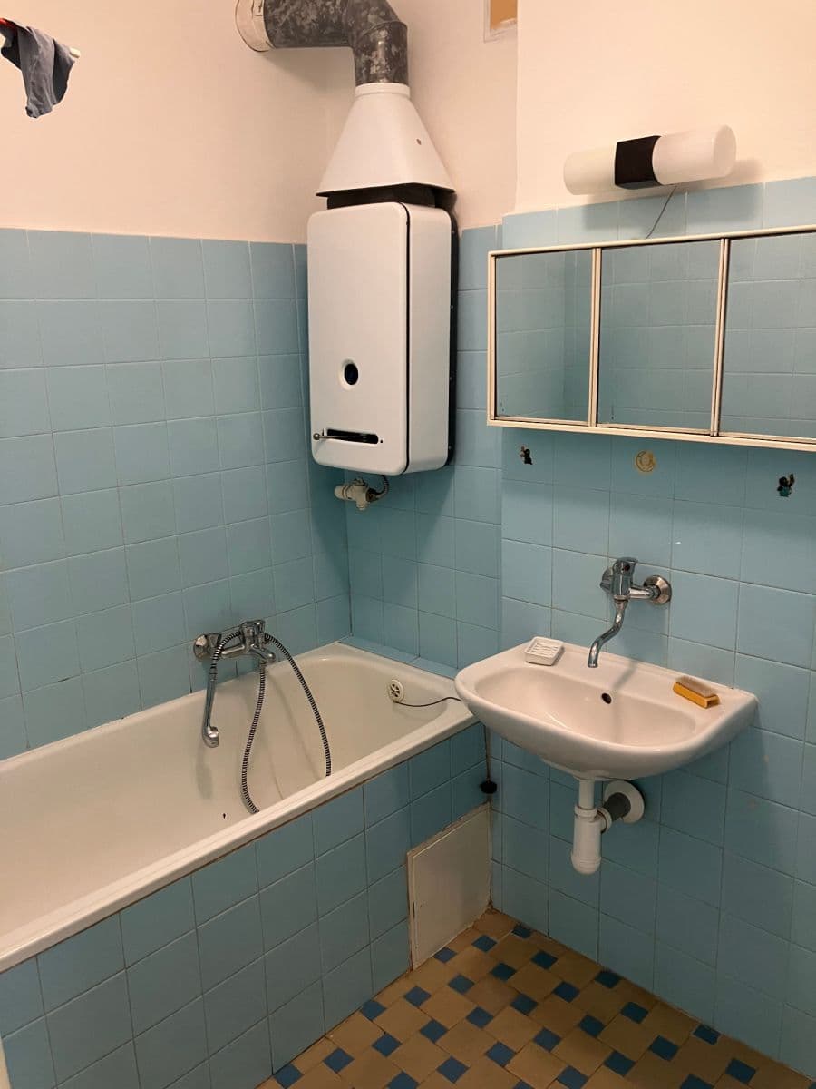 Prenájom bytu 1-izbový 36 m², Uprkova, Brno, Jihomoravský kraj Prenájom bytu 1-izbový 36 m², Uprkova, Brno, Jihomoravský kraj