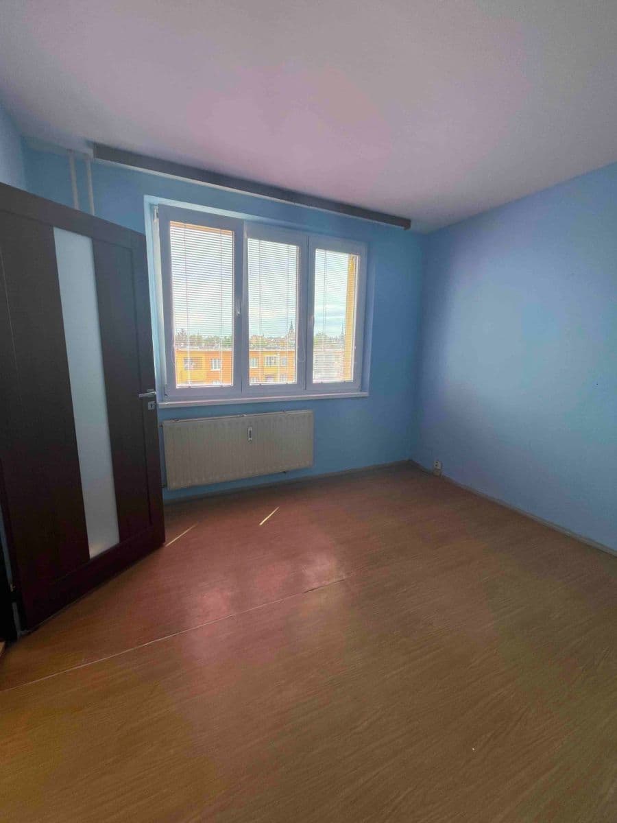 Predaj bytu 3-izbový 65 m², Kpt. Nálepky, Louny, Ústecký kraj Predaj bytu 3-izbový 65 m², Kpt. Nálepky, Louny, Ústecký kraj