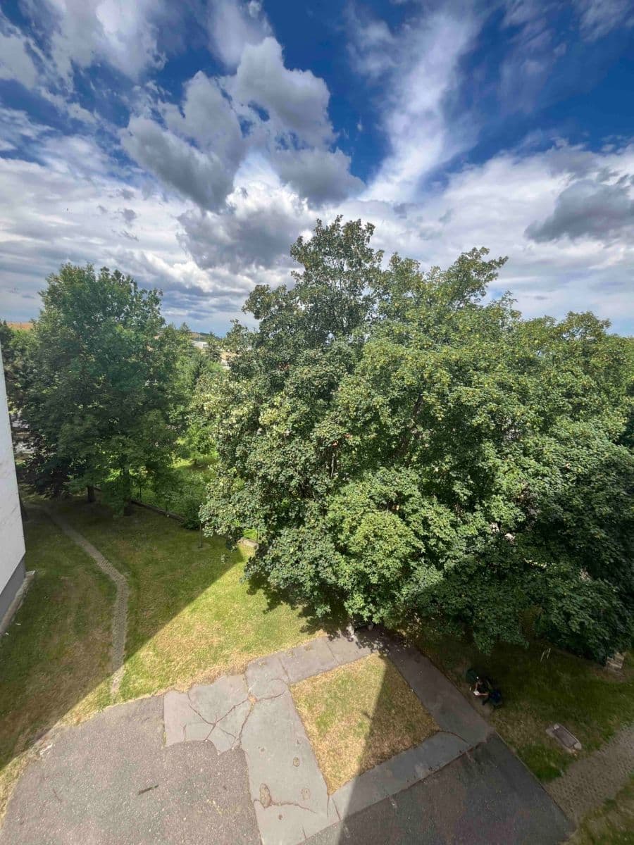 Predaj bytu 3-izbový 65 m², Kpt. Nálepky, Louny, Ústecký kraj Predaj bytu 3-izbový 65 m², Kpt. Nálepky, Louny, Ústecký kraj