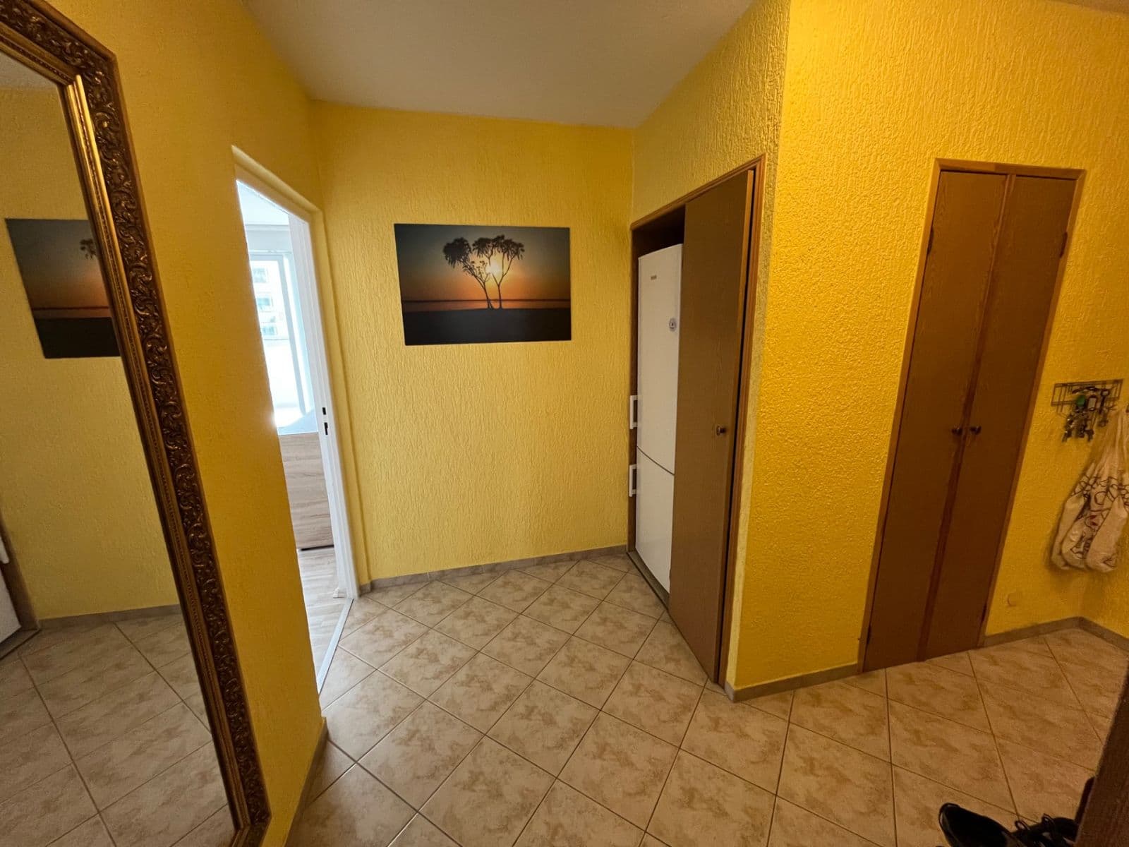 Prenájom bytu 2-izbový 65 m², Ořechová, Ústí nad Labem, Ústecký kraj Prenájom bytu 2-izbový 65 m², Ořechová, Ústí nad Labem, Ústecký kraj
