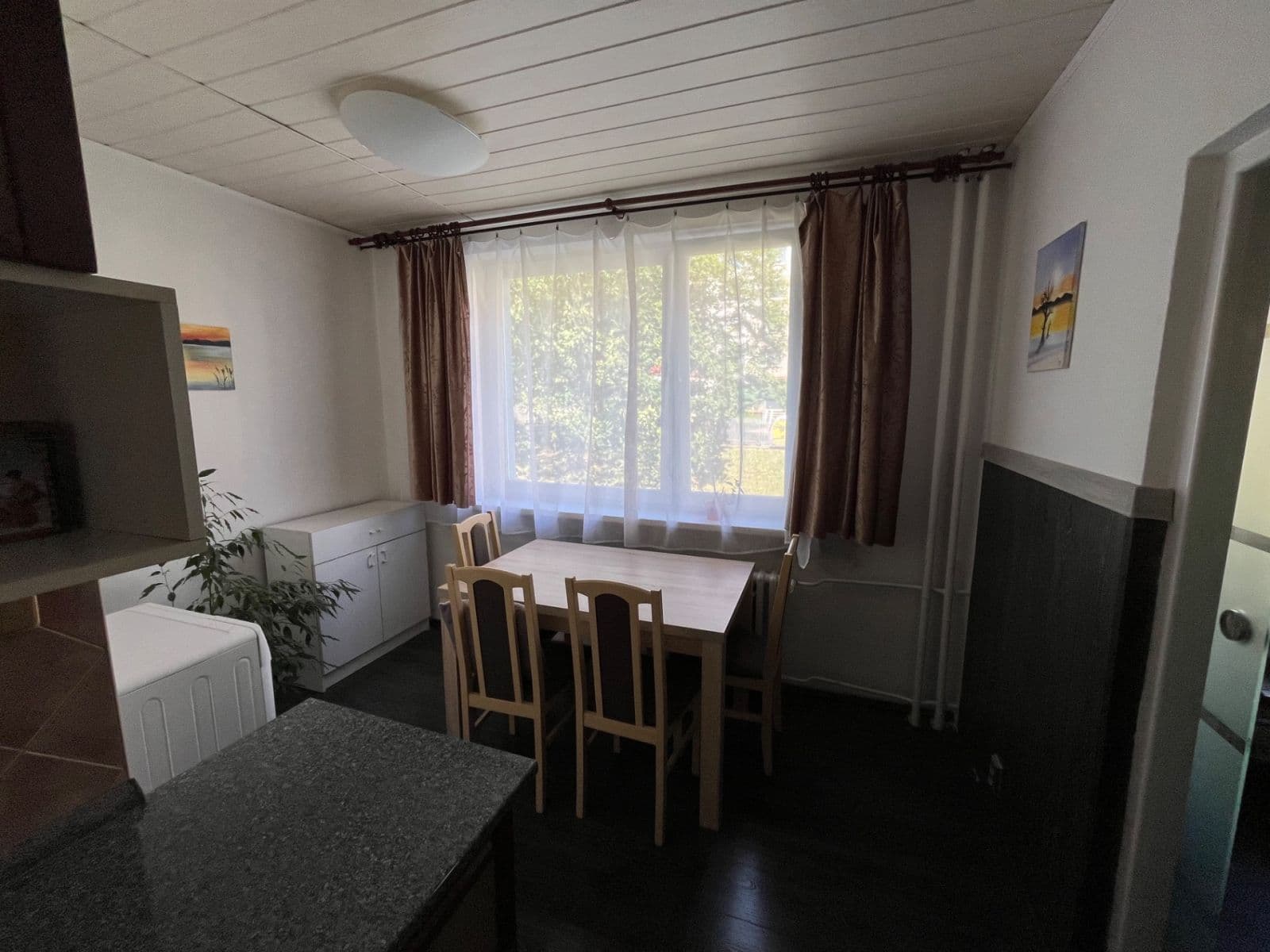 Prenájom bytu 2-izbový 65 m², Ořechová, Ústí nad Labem, Ústecký kraj Prenájom bytu 2-izbový 65 m², Ořechová, Ústí nad Labem, Ústecký kraj