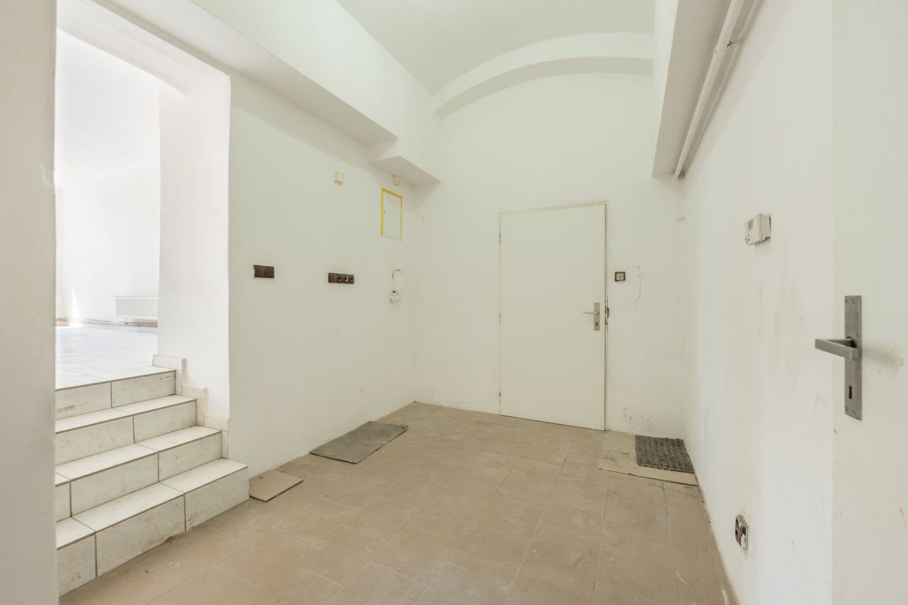 Prenájom nebytového priestoru 86 m², Dienzenhoferovy sady, Praha, Praha Prenájom nebytového priestoru 86 m², Dienzenhoferovy sady, Praha, Praha