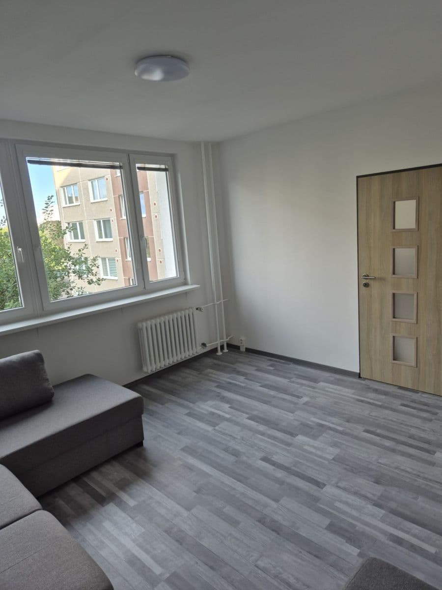 Prenájom bytu 3-izbový 68 m², Dreyerova, Praha, Praha Prenájom bytu 3-izbový 68 m², Dreyerova, Praha, Praha