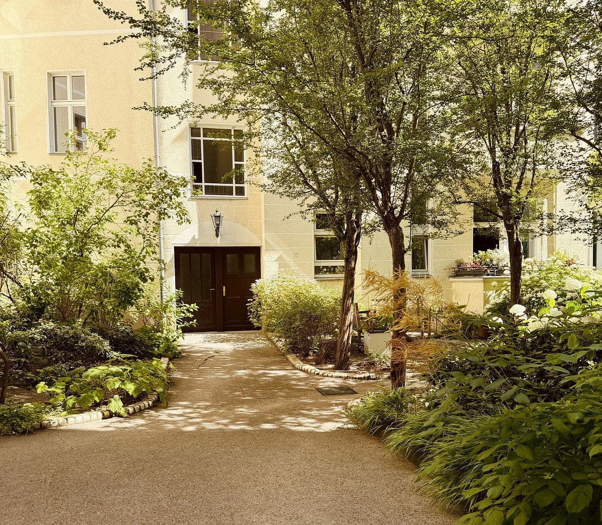 Predaj bytu 3-izbový 70 m², Berlin, Berlín Predaj bytu 3-izbový 70 m², Berlin, Berlín