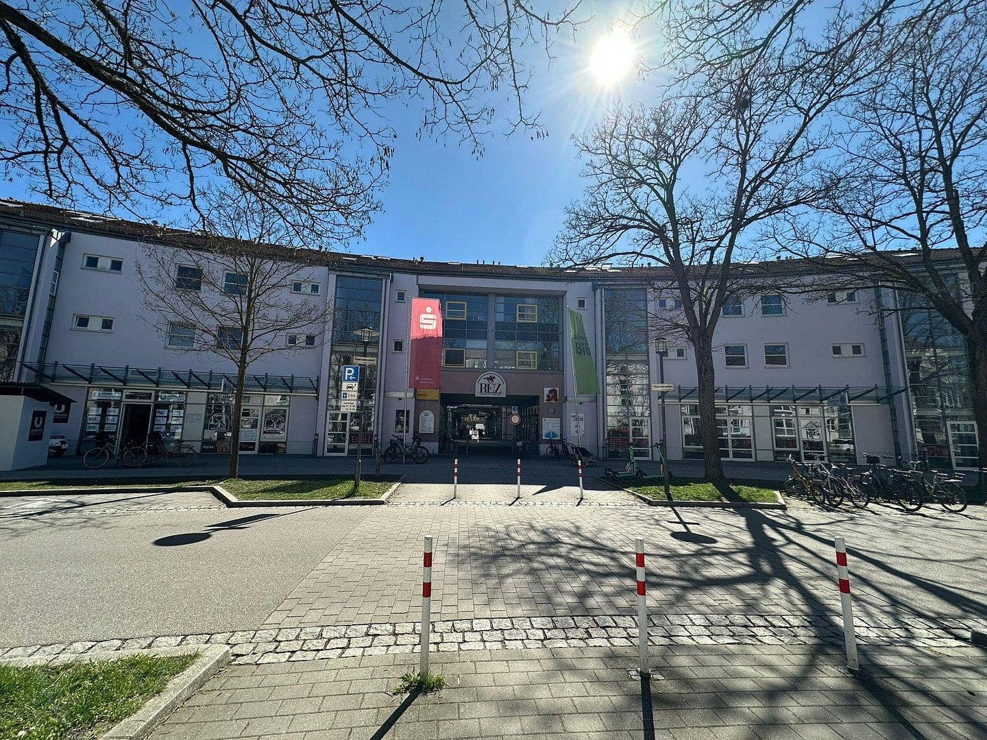 Prenájom bytu 1-izbový 32 m², Franz-von-Taxis-Ring-55, Regensburg, Bavorsko Prenájom bytu 1-izbový 32 m², Franz-von-Taxis-Ring-55, Regensburg, Bavorsko