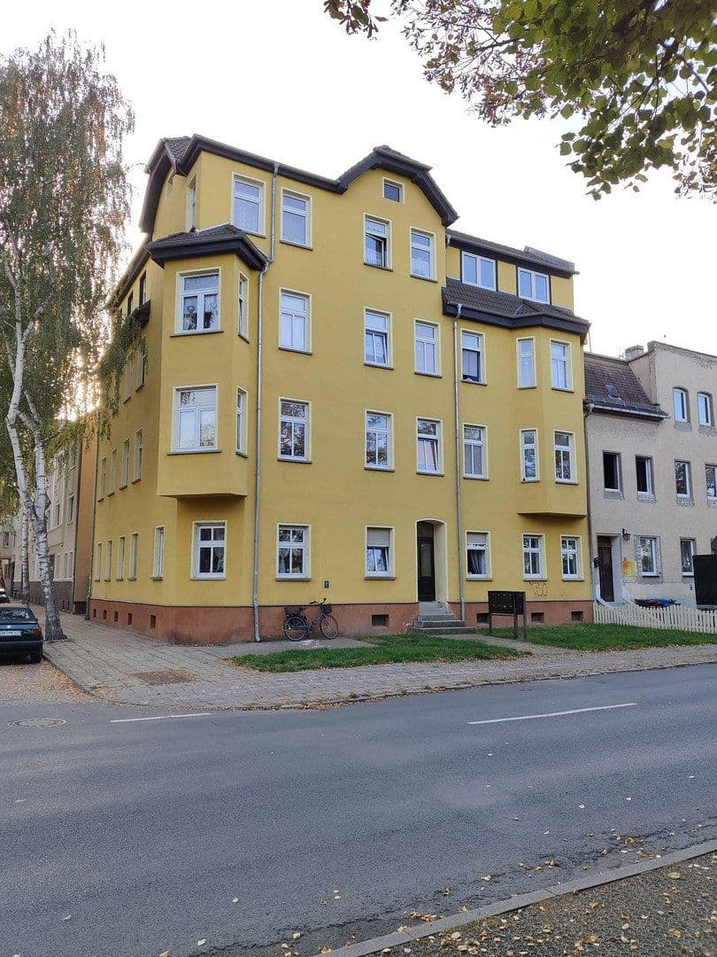 Predaj domu 603 m², pozemok 650 m², Schönebeck (Elbe), Sasko-Anhaltsko Predaj domu 603 m², pozemok 650 m², Schönebeck (Elbe), Sasko-Anhaltsko