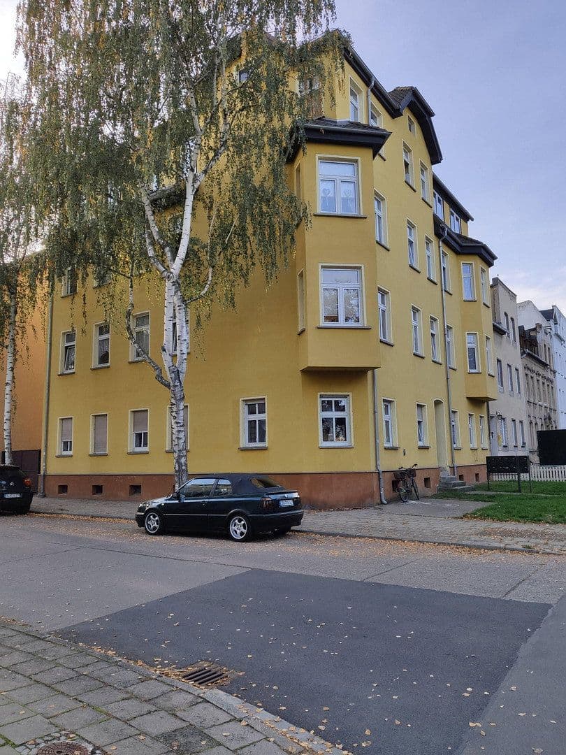 Predaj domu 603 m², pozemok 650 m², Schönebeck (Elbe), Sasko-Anhaltsko Predaj domu 603 m², pozemok 650 m², Schönebeck (Elbe), Sasko-Anhaltsko