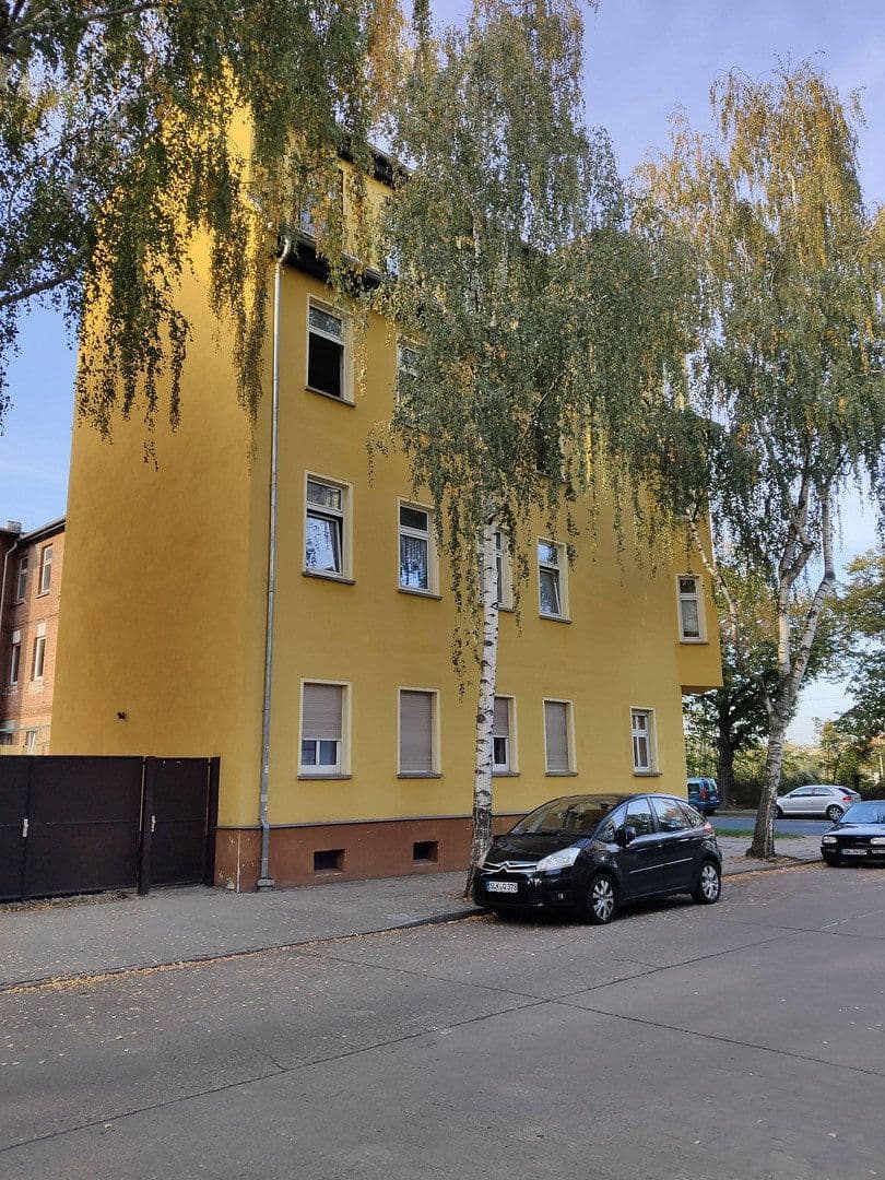 Predaj domu 603 m², pozemok 650 m², Schönebeck (Elbe), Sasko-Anhaltsko Predaj domu 603 m², pozemok 650 m², Schönebeck (Elbe), Sasko-Anhaltsko