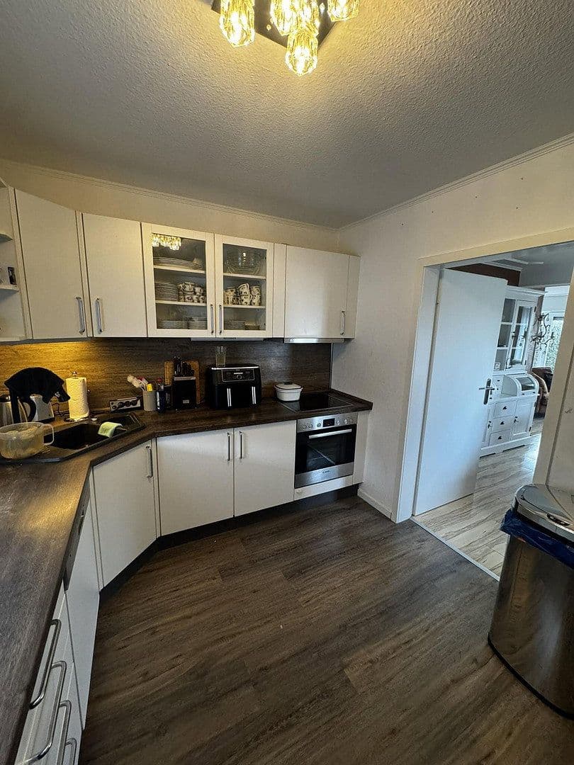 Prenájom domu 135 m², pozemok 298 m², Obere Strasse 17b, Detmold, Severné Porýnie - Westfálsko Prenájom domu 135 m², pozemok 298 m², Obere Strasse 17b, Detmold, Severné Porýnie - Westfálsko