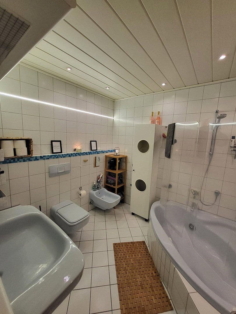 Predaj bytu 3-izbový 83 m², Luisenstr.7, Paderborn, Severné Porýnie - Westfálsko Predaj bytu 3-izbový 83 m², Luisenstr.7, Paderborn, Severné Porýnie - Westfálsko