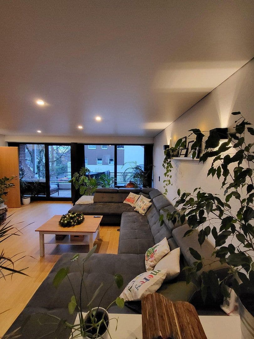 Predaj bytu 3-izbový 83 m², Luisenstr.7, Paderborn, Severné Porýnie - Westfálsko Predaj bytu 3-izbový 83 m², Luisenstr.7, Paderborn, Severné Porýnie - Westfálsko