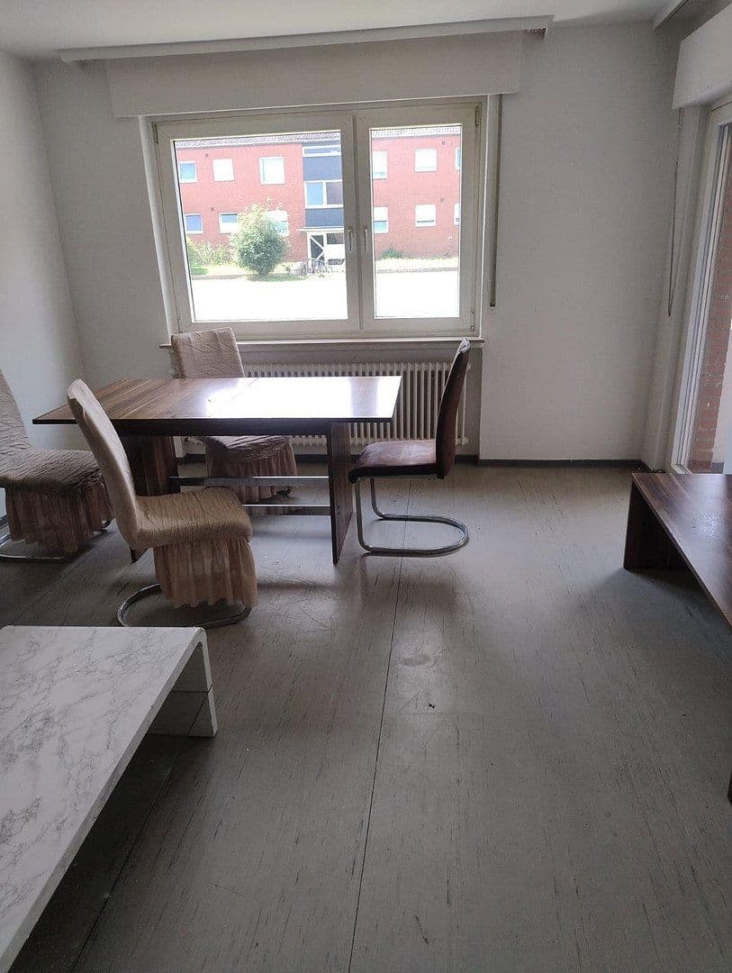 Prenájom bytu 4-izbový 86 m², Pappelstraße 1, Visselhövede, Dolné Sasko Prenájom bytu 4-izbový 86 m², Pappelstraße 1, Visselhövede, Dolné Sasko