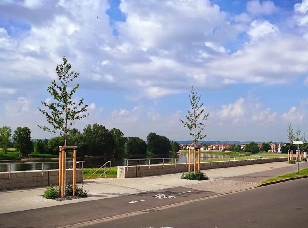 Prenájom bytu 1-izbový 33 m², Dresden, Sasko Prenájom bytu 1-izbový 33 m², Dresden, Sasko