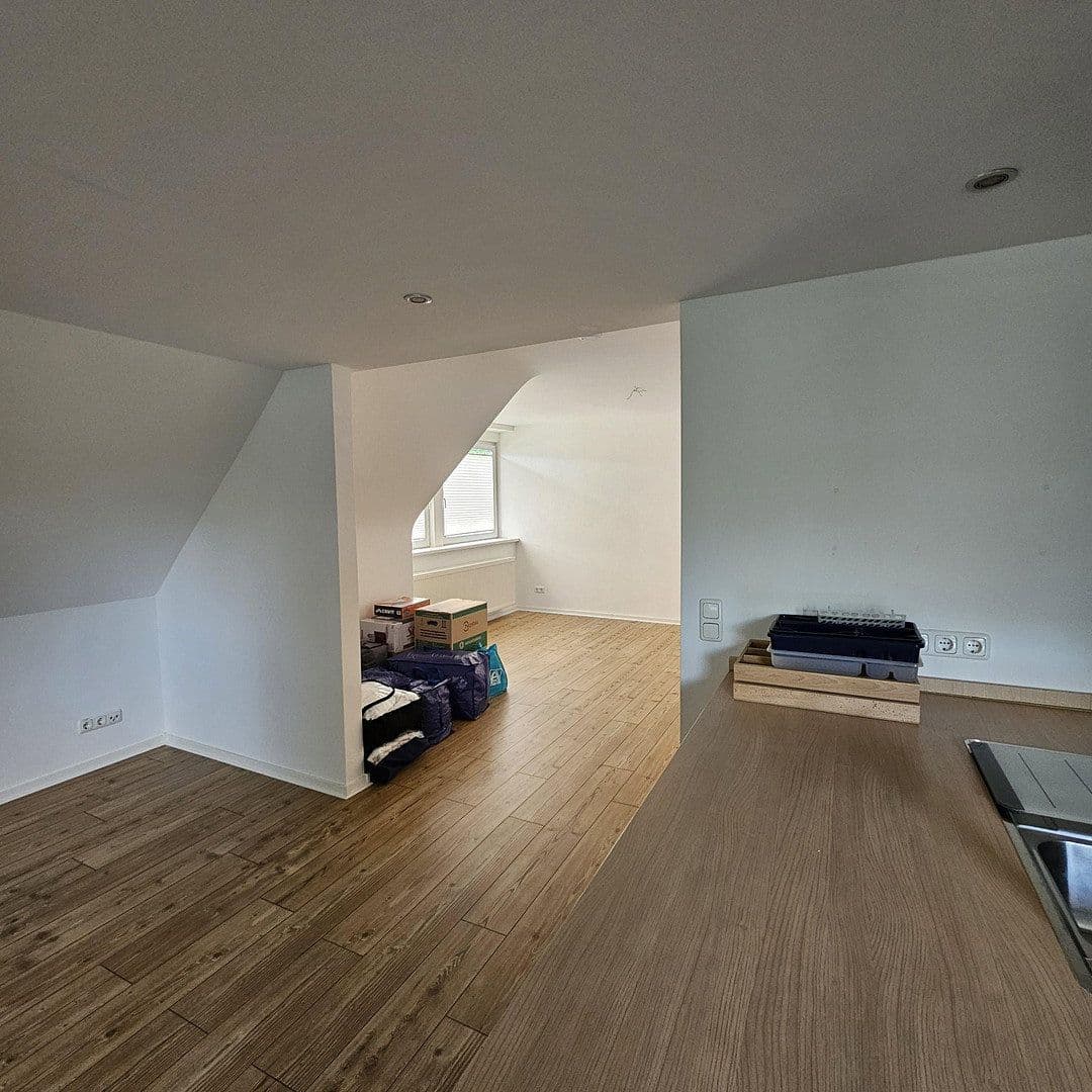Prenájom bytu 2-izbový 77 m², Stapelfeld, Šlezvicko-Holštajnsko Prenájom bytu 2-izbový 77 m², Stapelfeld, Šlezvicko-Holštajnsko