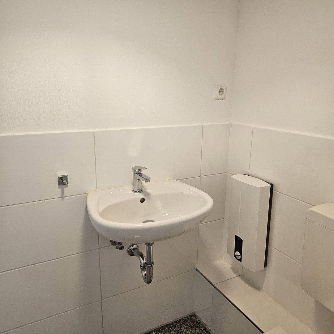 Prenájom bytu 2-izbový 77 m², Stapelfeld, Šlezvicko-Holštajnsko Prenájom bytu 2-izbový 77 m², Stapelfeld, Šlezvicko-Holštajnsko