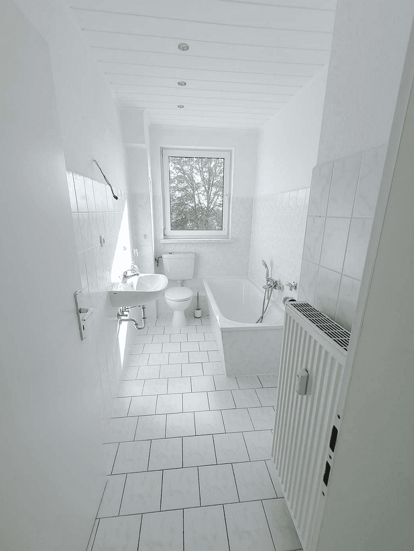 Prenájom bytu 2-izbový 50 m², Straße des Aufbaus 4, Borna, Sasko Prenájom bytu 2-izbový 50 m², Straße des Aufbaus 4, Borna, Sasko