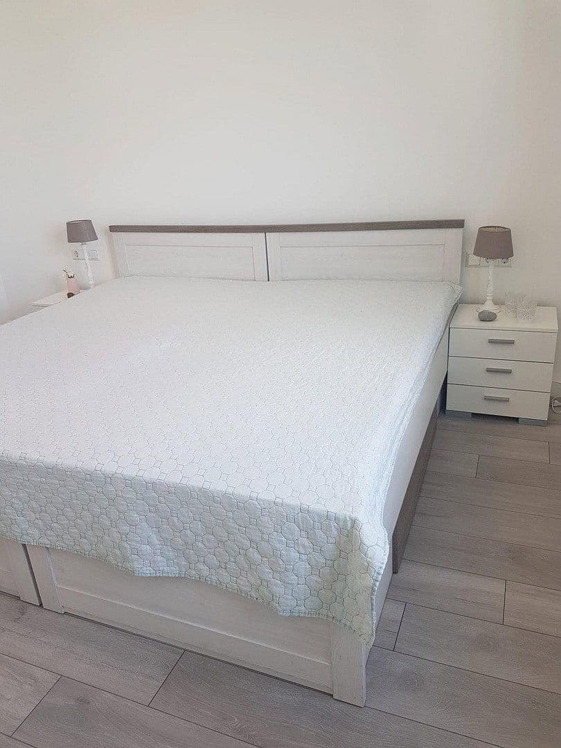 Prenájom bytu 3-izbový 50 m², Stauffenbergstraße 30, Aalen, Bádensko-Wurttembersko Prenájom bytu 3-izbový 50 m², Stauffenbergstraße 30, Aalen, Bádensko-Wurttembersko