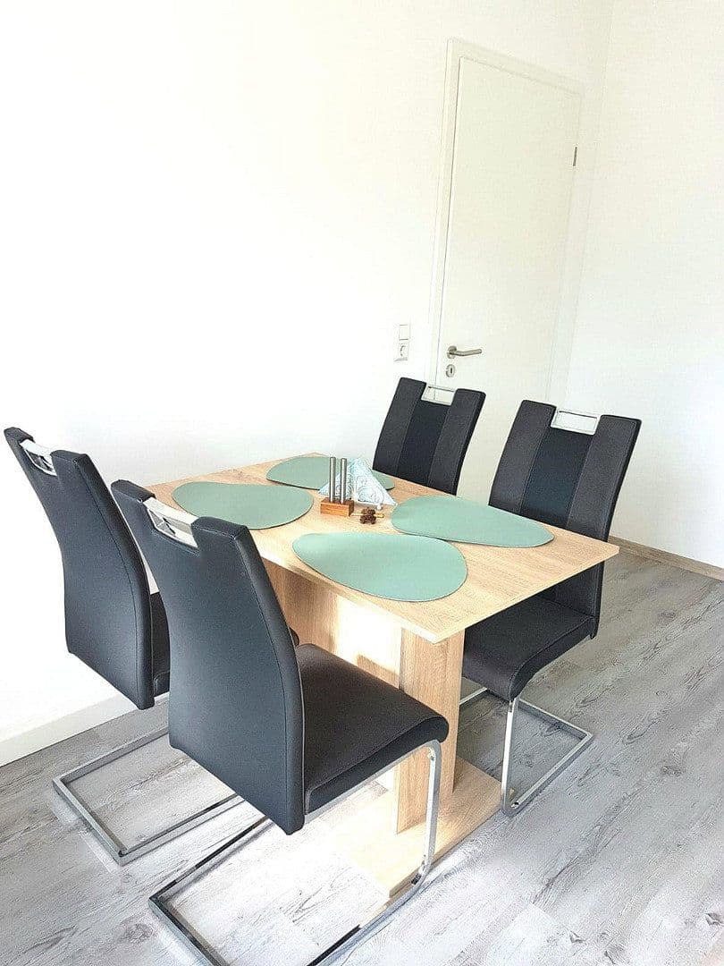 Prenájom bytu 3-izbový 50 m², Stauffenbergstraße 30, Aalen, Bádensko-Wurttembersko Prenájom bytu 3-izbový 50 m², Stauffenbergstraße 30, Aalen, Bádensko-Wurttembersko