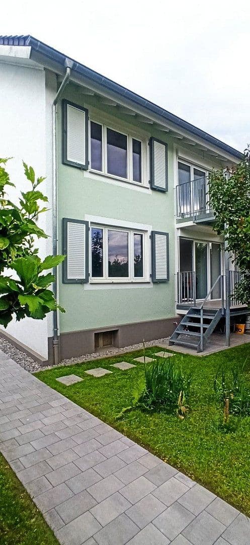 Prenájom domu 130 m², pozemok 327 m², Meersburg, Bádensko-Wurttembersko Prenájom domu 130 m², pozemok 327 m², Meersburg, Bádensko-Wurttembersko
