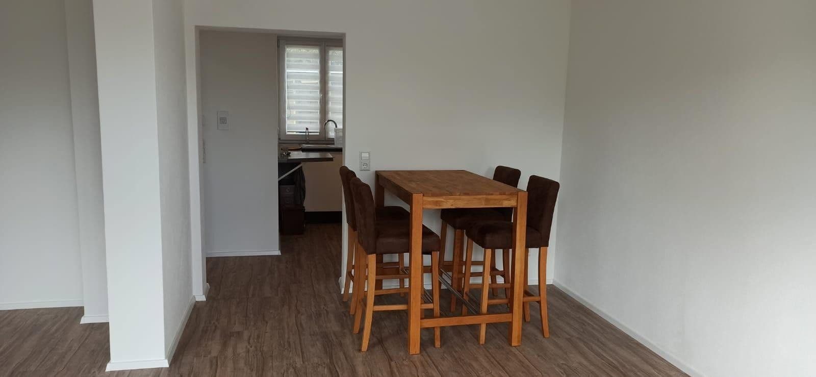 Prenájom domu 130 m², pozemok 327 m², Meersburg, Bádensko-Wurttembersko Prenájom domu 130 m², pozemok 327 m², Meersburg, Bádensko-Wurttembersko