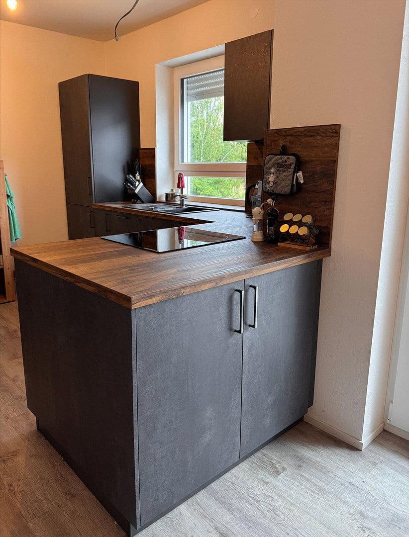 Prenájom bytu 2-izbový 67 m², Diespeck, Bavorsko Prenájom bytu 2-izbový 67 m², Diespeck, Bavorsko