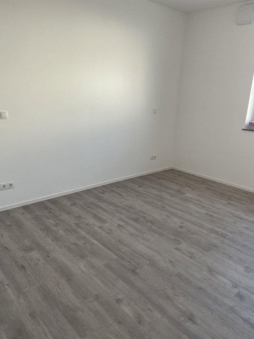 Prenájom bytu 2-izbový 67 m², Diespeck, Bavorsko Prenájom bytu 2-izbový 67 m², Diespeck, Bavorsko