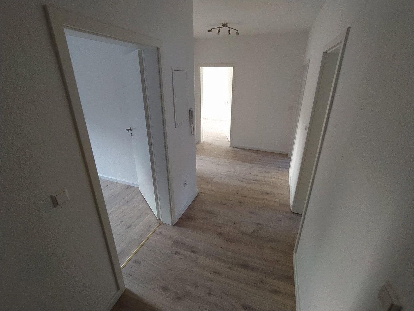 Prenájom bytu 3-izbový 86 m², Talstraße 7, Villingen-Schwenningen, Bádensko-Wurttembersko Prenájom bytu 3-izbový 86 m², Talstraße 7, Villingen-Schwenningen, Bádensko-Wurttembersko