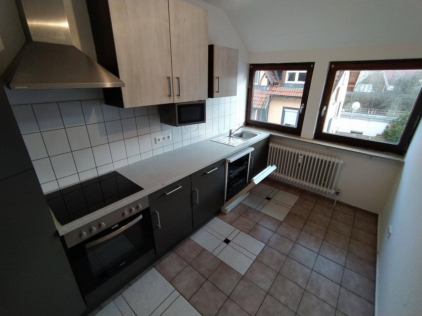 Prenájom bytu 3-izbový 86 m², Talstraße 7, Villingen-Schwenningen, Bádensko-Wurttembersko Prenájom bytu 3-izbový 86 m², Talstraße 7, Villingen-Schwenningen, Bádensko-Wurttembersko