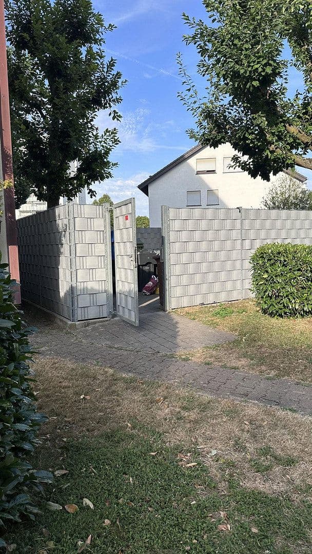 Prenájom bytu 2-izbový 53 m², Carl-Benz-Straße 10, Rastatt, Bádensko-Wurttembersko Prenájom bytu 2-izbový 53 m², Carl-Benz-Straße 10, Rastatt, Bádensko-Wurttembersko
