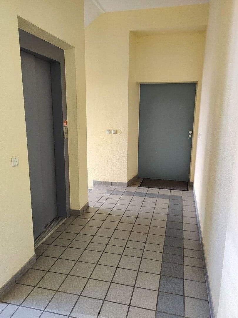 Prenájom bytu 3-izbový 82 m², Alte Weberei 14, Kaufbeuren, Bavorsko Prenájom bytu 3-izbový 82 m², Alte Weberei 14, Kaufbeuren, Bavorsko